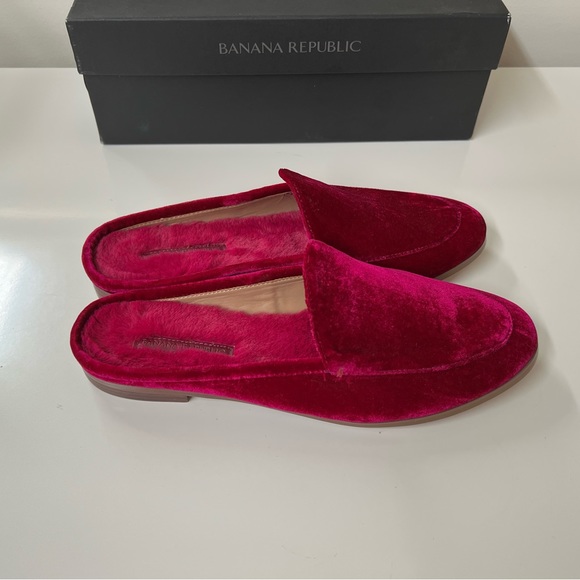 Demi Velvet Loafer Slides Faux fur Banana Republic Bright Magenta Pink Velvet - Picture 3 of 8